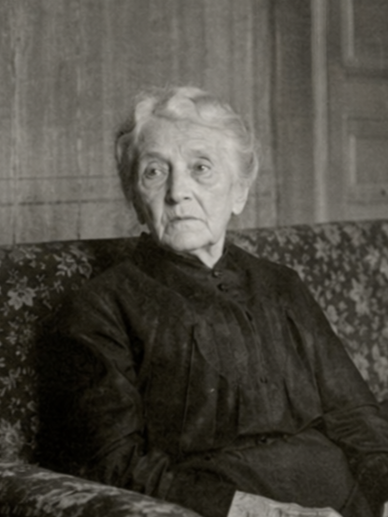 File:Camilla Norte, c 1930.png