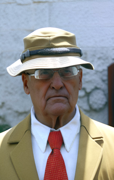 File:Schweitzer.png
